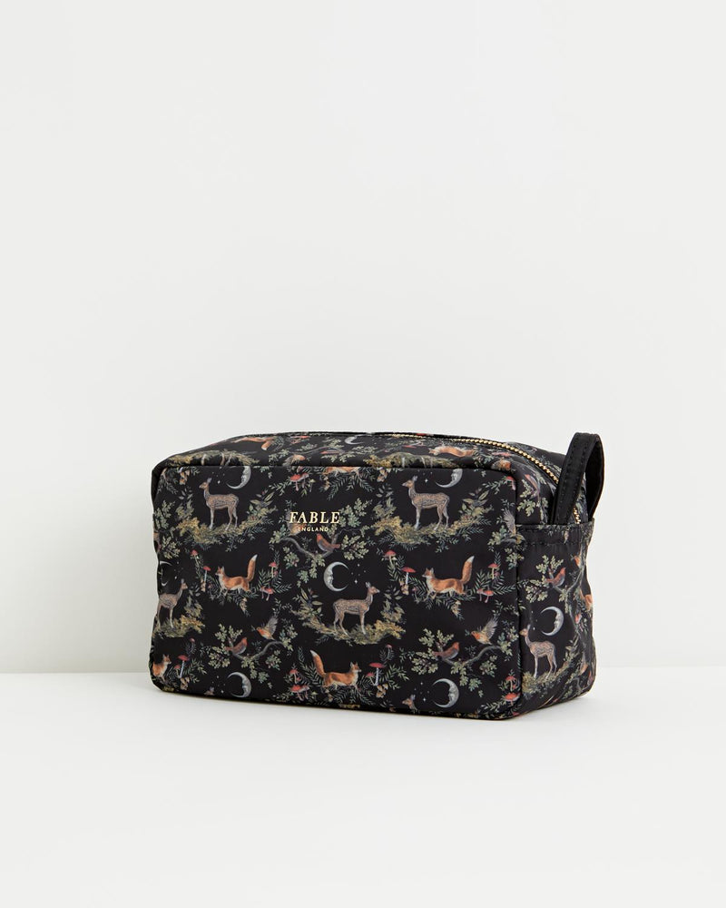 A Night's Tale Woodland Pouch Black